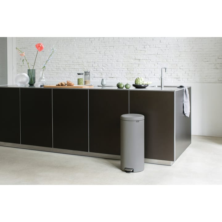 New Icon poljinroskis 30 litraa, Mineral concrete grey Brabantia