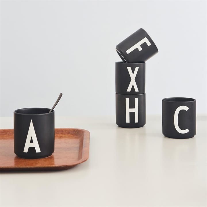 Design Letters kuppi musta, X Design Letters