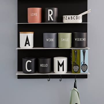 Design Letters suosikkikuppi 25 cl - Hello-black - Design Letters