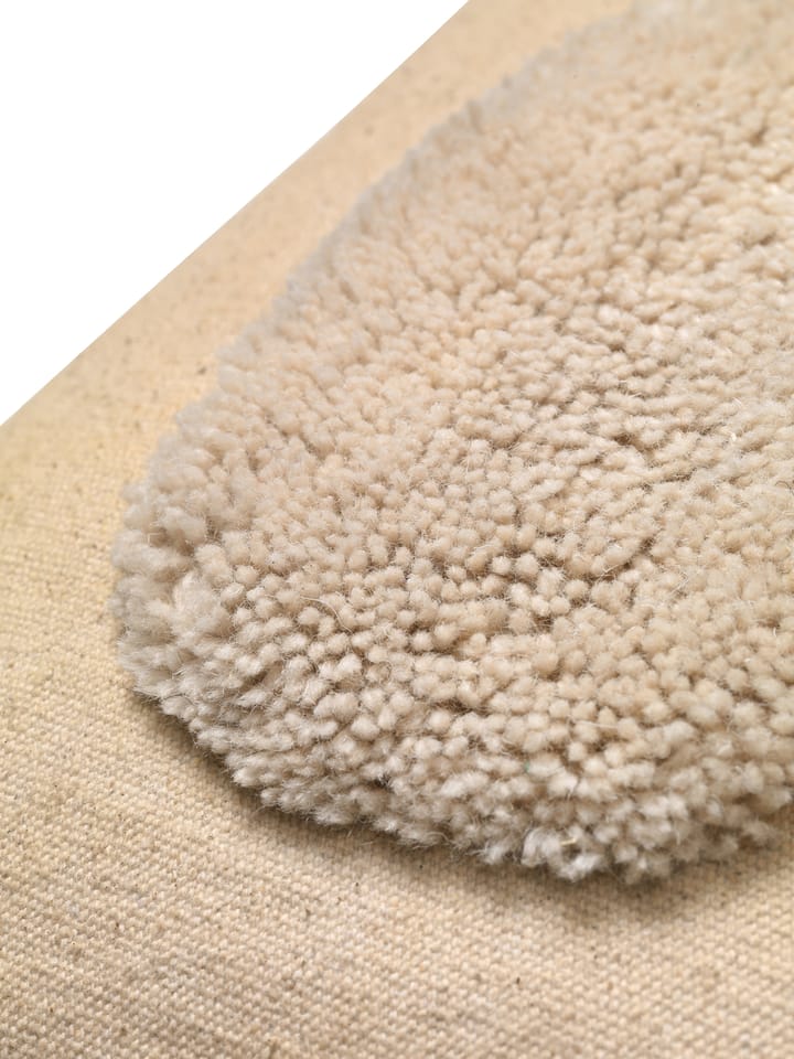 Lay tyyny 50 x 50 cm, Sand / Off-white ferm LIVING