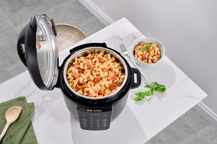 Instant Pot monitoimikeitin 5,7 l, Musta Instant Pot