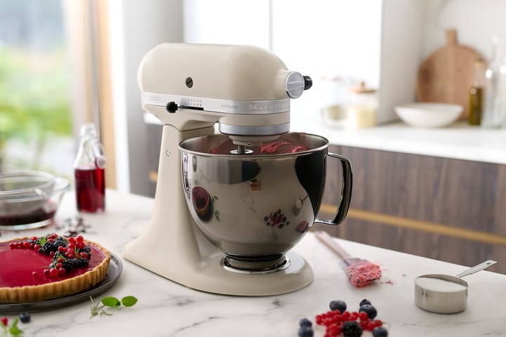 Artisan 5KSM175 keittiökone lisävarusteilla 4,8 L, Fresh linen KitchenAid