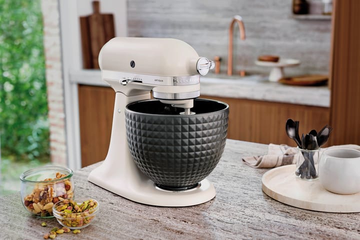 KitchenAid keraaminen kulho ilman kahvaa 4,7 L, Black studded KitchenAid