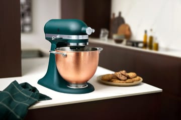 KitchenAid kulho kaksoiskahvalla 4,7 L - Hammered copper - KitchenAid