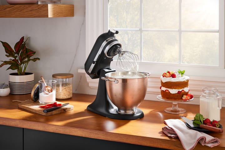 KitchenAid kulho kaksoiskahvalla 4,7 L, Hammered copper KitchenAid