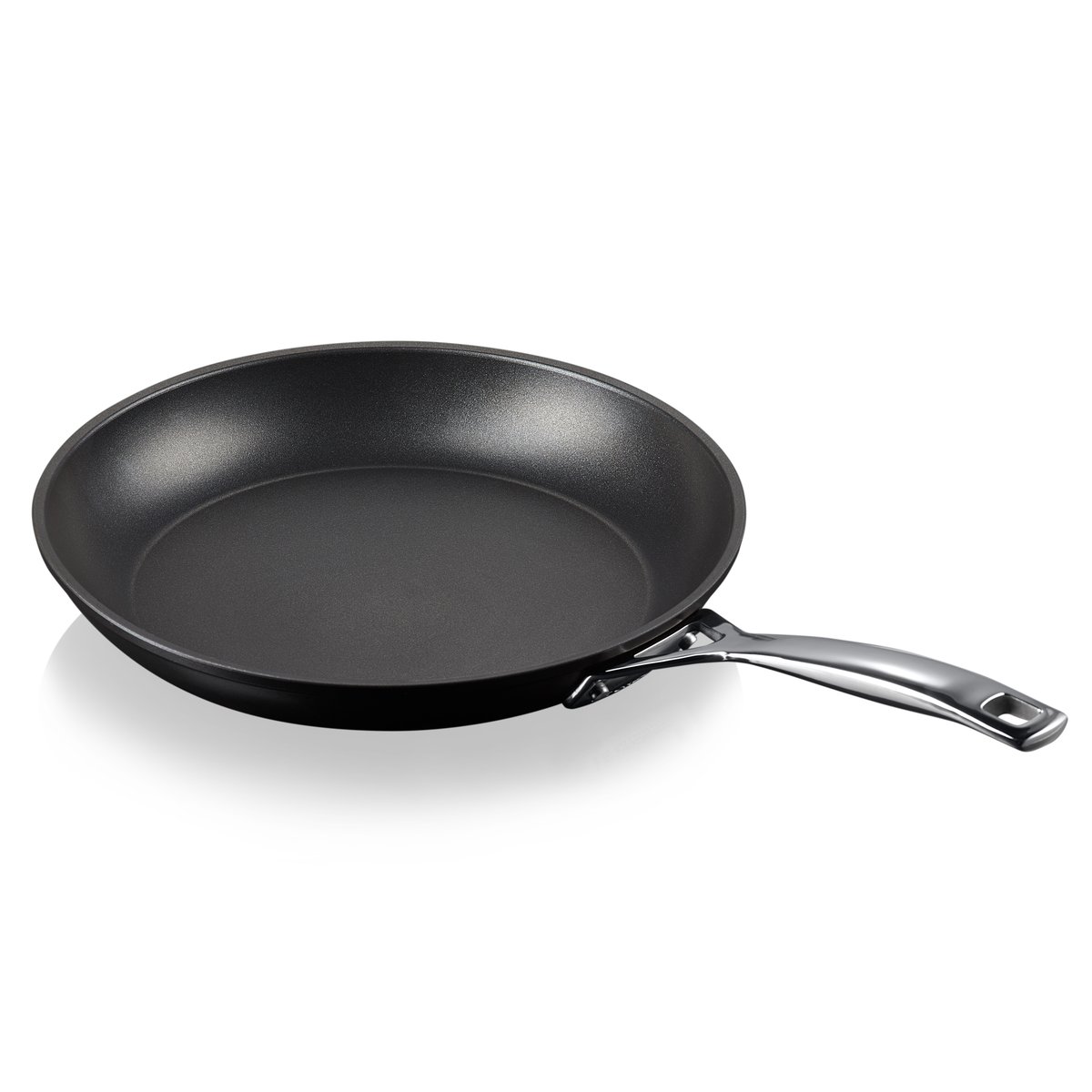 Le Creuset Le Creuset alumiininen paistinpannu 4,5×30 cm