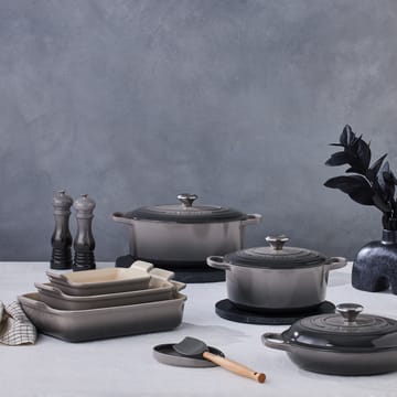 Ovaali teline patalusikalle - Flint - Le Creuset