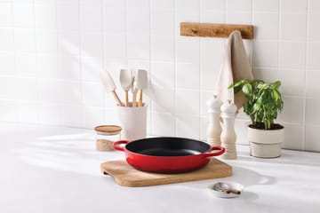 Signature Everyday -kastikepannu 28 cm - Kirsikanpunainen - Le Creuset