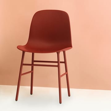 Form tuoli - Red, mustat jalat - Normann Copenhagen