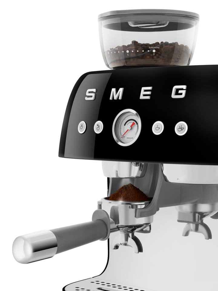 Smeg 50's Style espressokone kahvimyllyllä, Musta Smeg