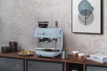 Smeg 50's Style espressokone kahvimyllyllä - Pastellinsininen - Smeg