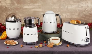 Smeg 50's Style vedenkeitin 1,7 L - Valkoinen - Smeg