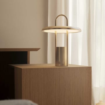 Pier LED-valaisin kannettava 25 cm - Brass - Stelton