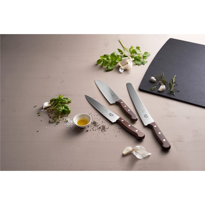 Wood santoku-veitsi oliivihiottu 17 cm, Ruostumaton teräs-vaahtera Victorinox