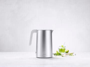 Zwilling sähköinen vedenkeitin 1,5 L - Hopea - Zwilling